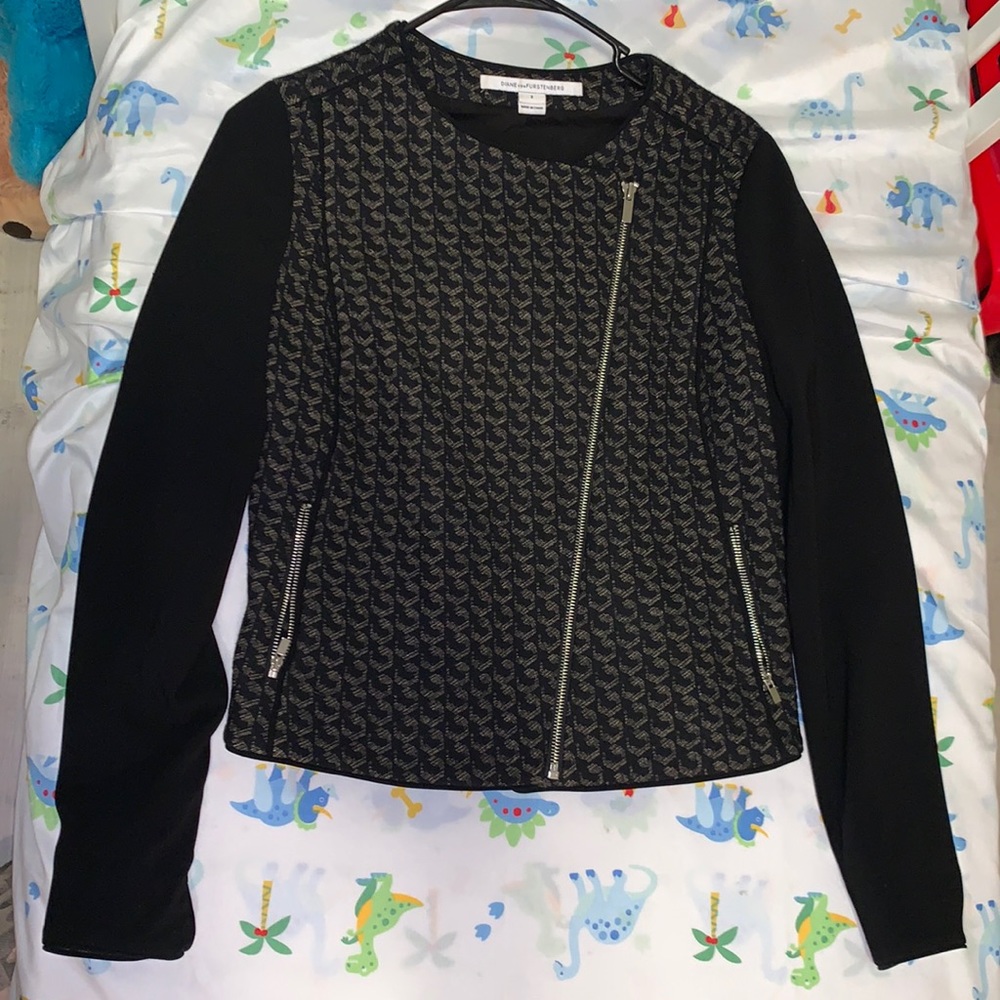 Black blazer with brown accents